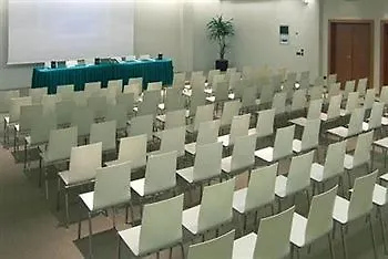 President 4* Correggio