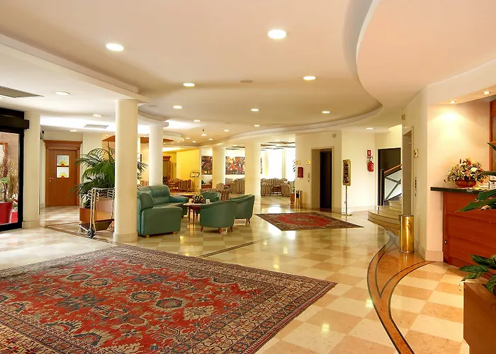 President 4* Correggio