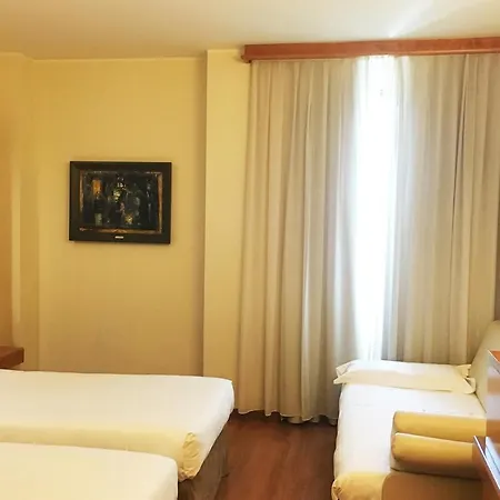 President 4* Correggio