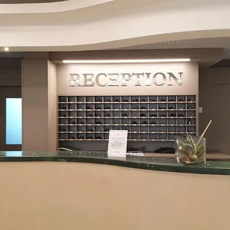 President Hotel Correggio