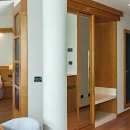 President 4*